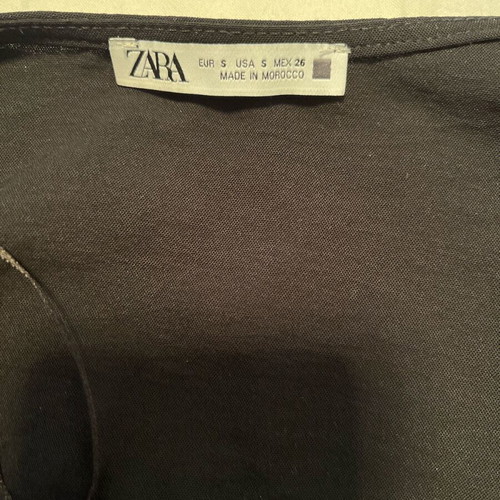 Zara top S black like new, cropped with V neck