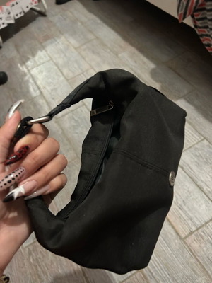Guerlain make up pouch like new, mini handbag