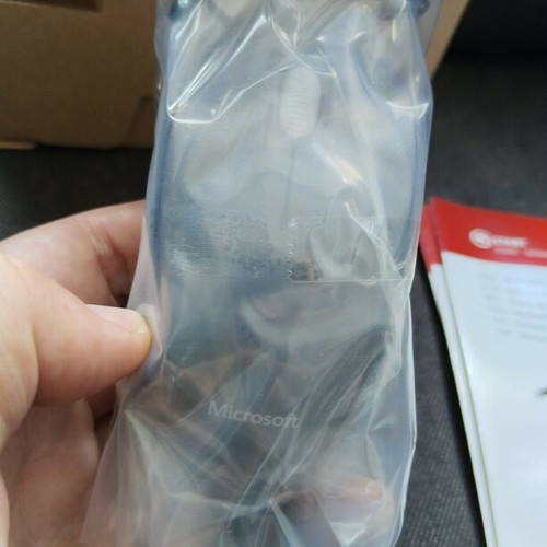 Microsoft Compact Optical Mouse 500 new