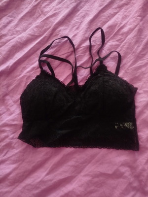 BeisDanna Lace Bralette Large new, black, strappy back