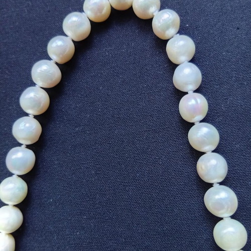 Italian necklace with natural pearls and silver 45 cm used