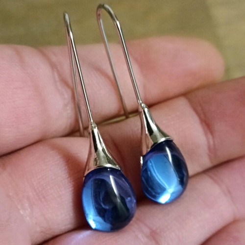 Women's lightweight stainless steel teardrop earrings new