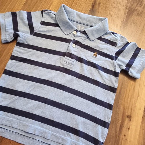 Gap t-shirt like new, size 104 cm, blue