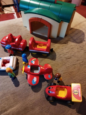 Playmobil 123 set like new with train station, vehicles and figures
