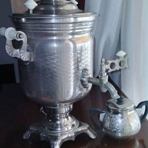 Soviet Tula Samovar 1975 like new with sugar bowl