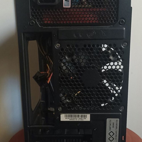 Infinity Mini Tower (Micro ATX/Mini ATX) with 500W Plus 8 Bronze PSU like new