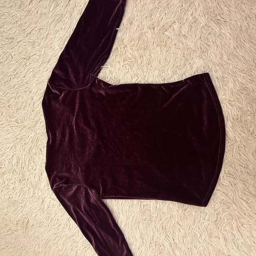 Elastic velvet blouse purple with three-quarter sleeves like new, size M