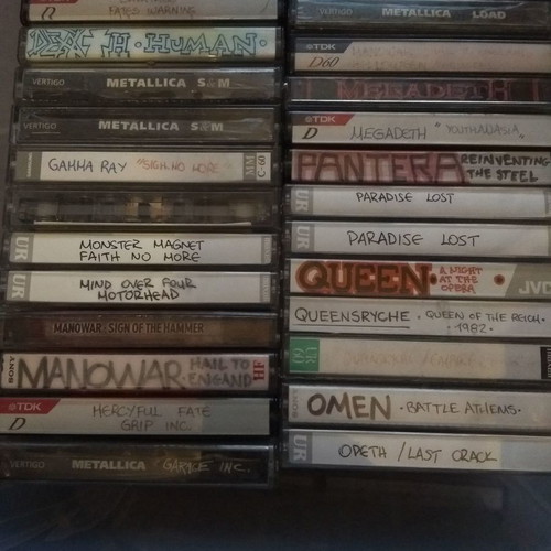 Cassette tapes used, pack of 215, mainly metal