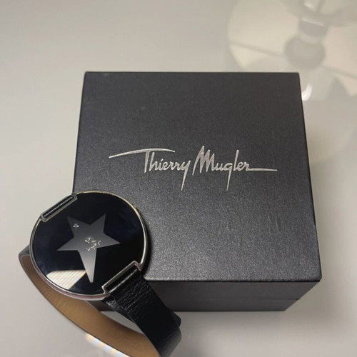 Thierry Mugler double wrap wristwatch black leather like new