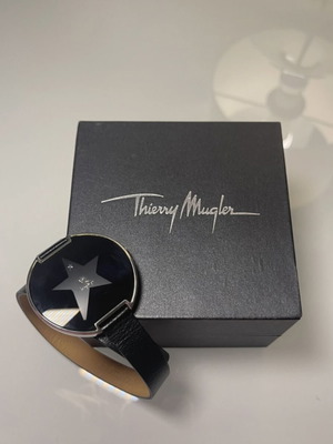 Thierry Mugler double wrap wristwatch black leather like new