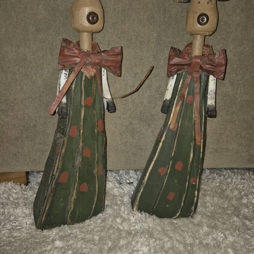 Wooden decorative reindeer used, set of 2 pieces
