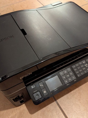 Epson Stylus Office BX610FW πολυμηχάνημα για ανταλλακτικά ή χρήση ως σαρωτής/φαξ