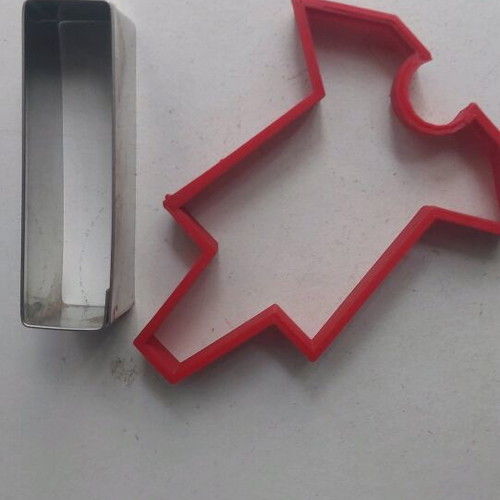 Metal cookie cutters set for biscuits and fondant like new