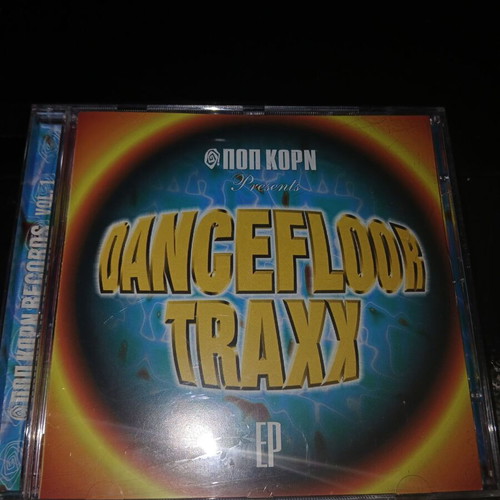 Dance floor traxx pop Korn mag CD used, electronic
