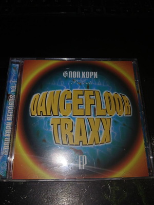 Dance floor traxx pop Korn mag CD used, electronic