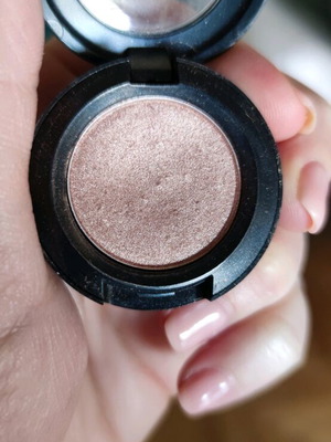 M.A.C. eyebrow All That Glitters like new