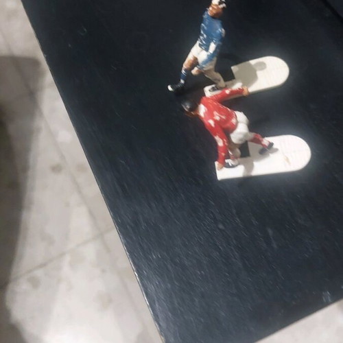 Subbuteo two used corner players