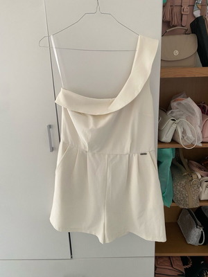 Ολόσωμο σορτς BSB λευκό σαν καινούργιο, μέγεθος M