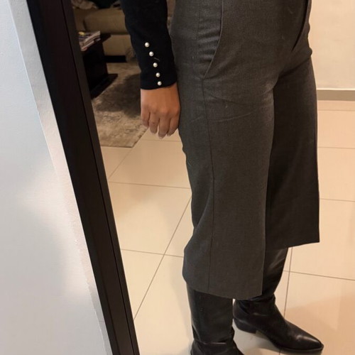 Mango gray zip culottes size 38 like new