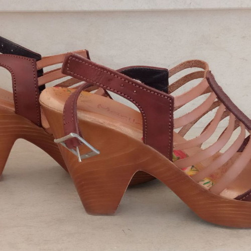 Marila leather sandals used, size 38