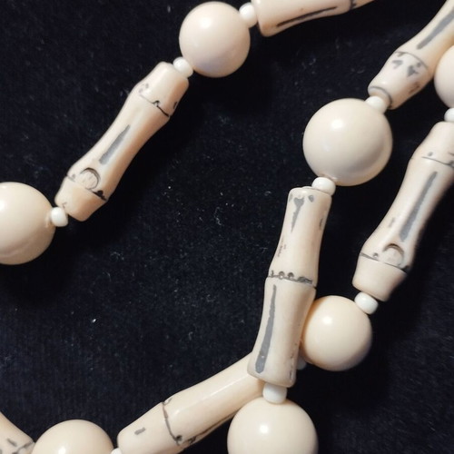 Beige necklace used