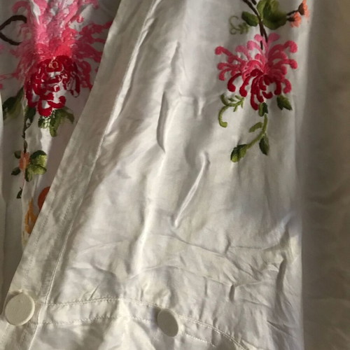 White women's silk kimono with handmade embroidery, size L like new
