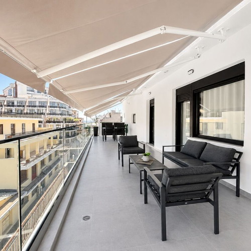 Apartment 2 bedrooms renovated penthouse with large terrace in Thessaloniki center