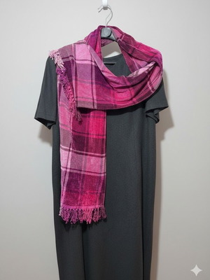 Pagoni velvet pink scarf new length 1.60m