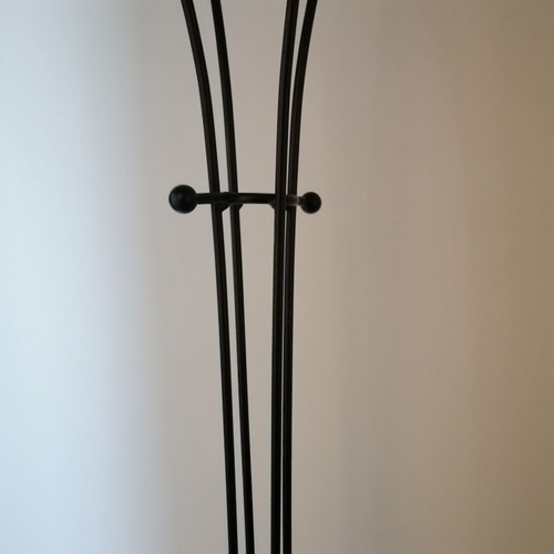 Metal coat rack black, like new, minimalist design