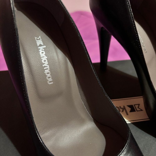 Kalogirou pumps like new, size 36, leather, black