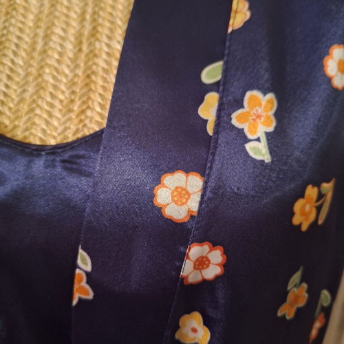 Retro satin robe and nightgown set in dark blue with floral pattern like new