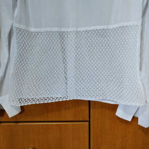 Women's shirt M used, white with lace on back
