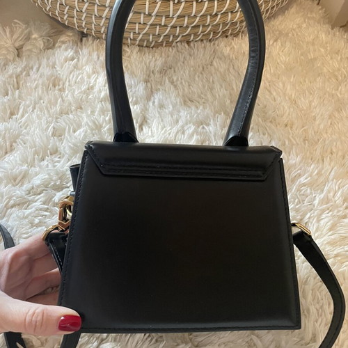 Jacquemus bag like new, black