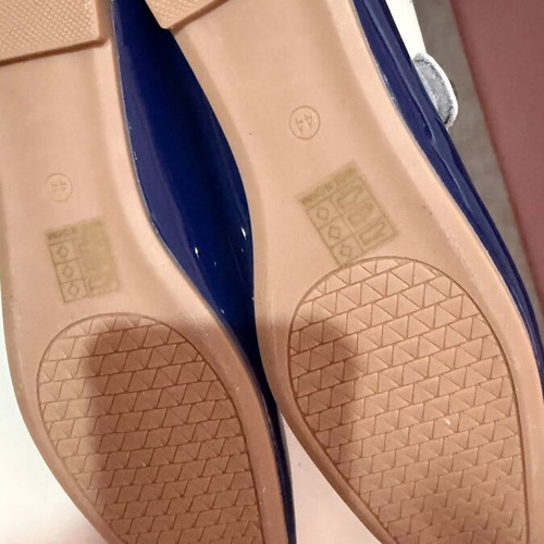 Ballerinas blue patent leather with strap new, size 44