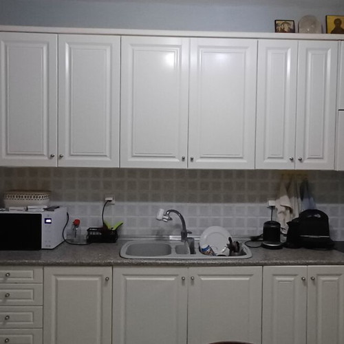 Kitchen cabinets used with sink, faucet and extractor, length 3.80m