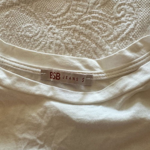BSB blouse like new, white with tulle sleeve