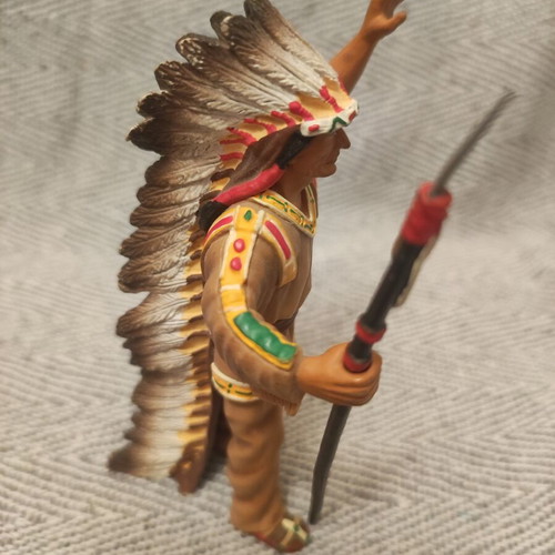 Bullyland Indian Figures set of 3 handpainted vintage used