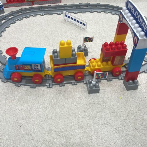 Train Station Building Blocks Set used