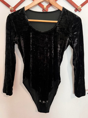 Black velvet bodysuit like new, size 2 (XS-S)