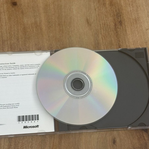 Microsoft Dogs educational CD-ROM used, Windows 95