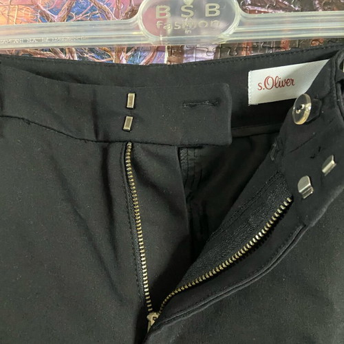 Women's black suit pants like new, size M