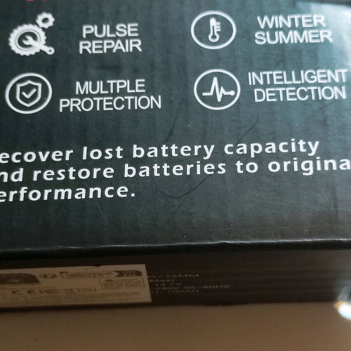 Battery charger 12V 6A with LCD screen and repair technology, new