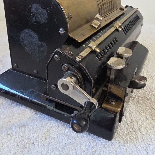 Odhner Swedish calculator used, circa 1950, heavy 6 kg