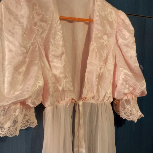 Satin robe new, pink, size L