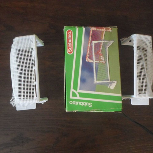 Subbuteo goal set used with packaging box