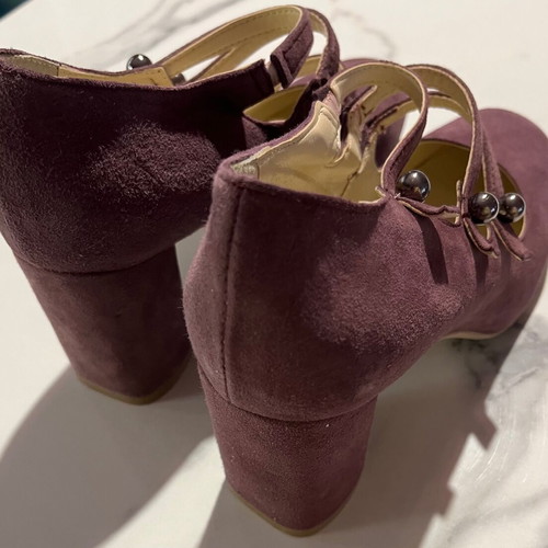 Suede pumps purple like new, size 37, leather