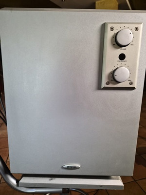 Subwoofer like new