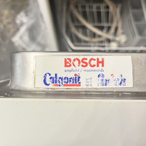 Bosch Built-in Dishwasher 12 Place Settings used, fully functional