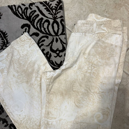 Sarah Lawrence women's pants size 40, white-gold, like new