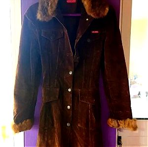 Small Vintage Online καφέ μακρύ κοτλέ παλτό με καφέ γούνα στο γιακά και στα μανίκια